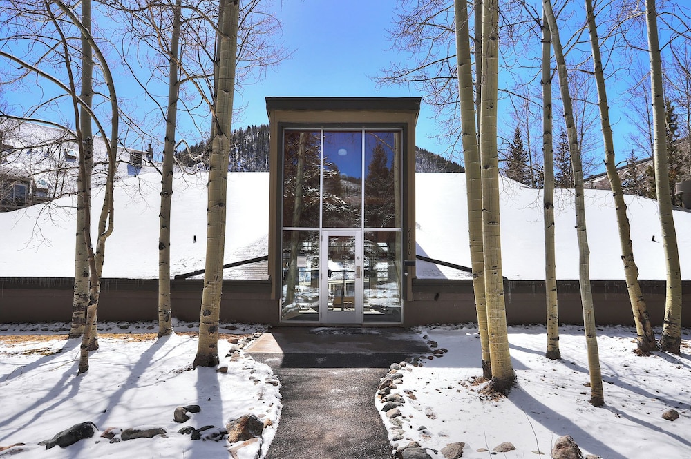 The Pines - Keystone Ski Resort CO Vacation Lodging