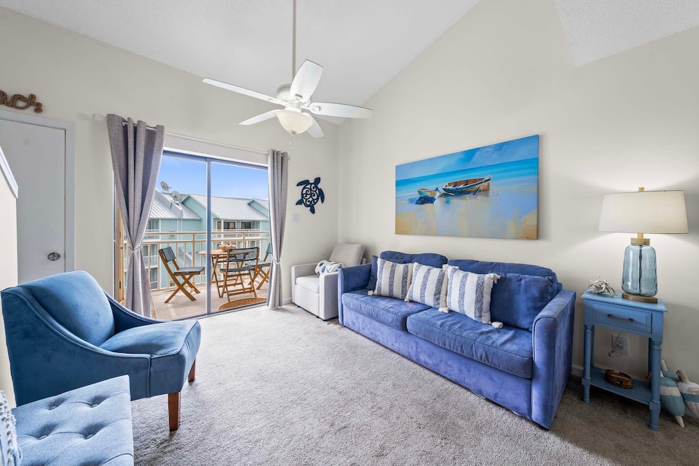 Sugar Beach 323