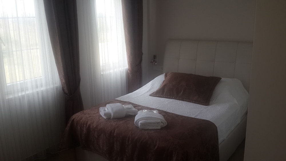 Le Mansion Otel - Image 29