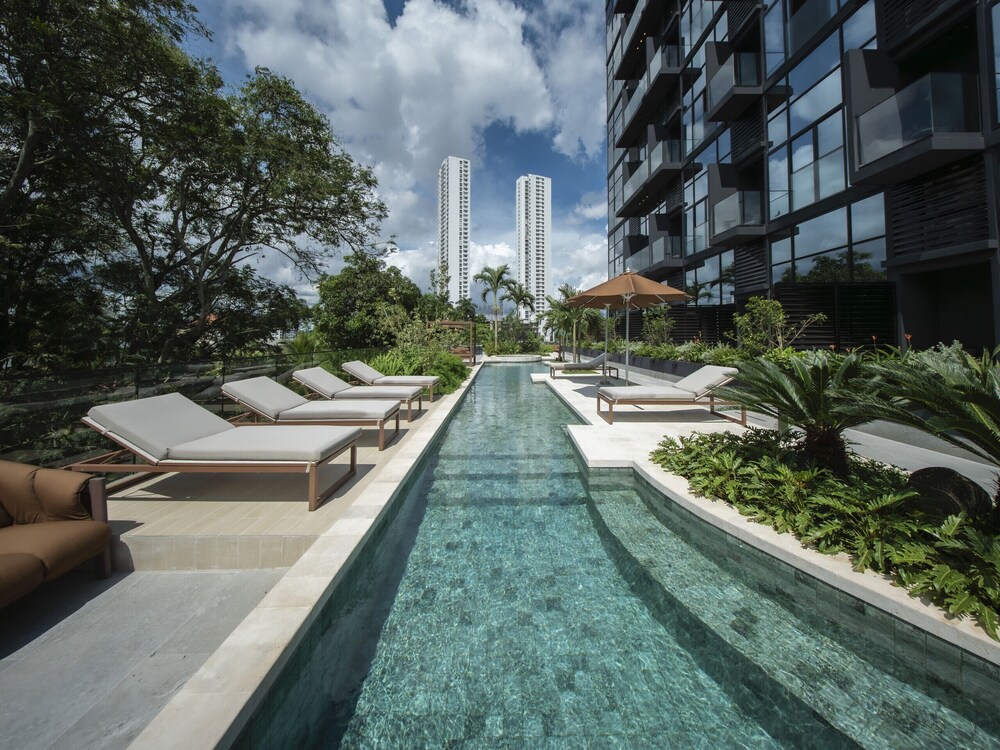 Comfortable 2BR City Apartment