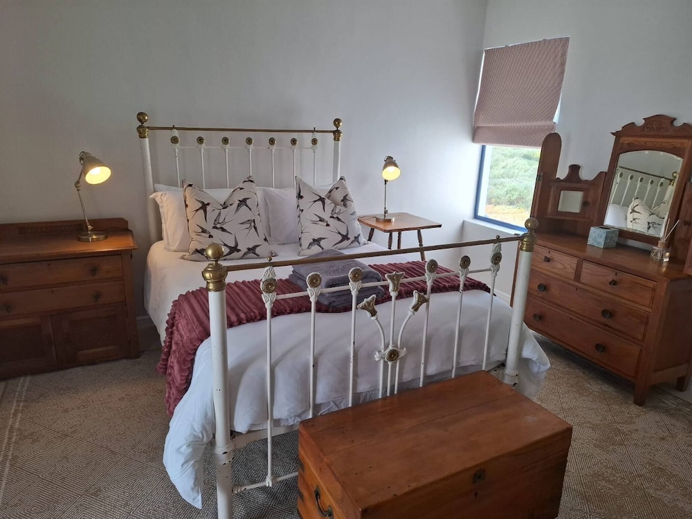 Oosiesrus - Charming Langebaan Villa With Garden View