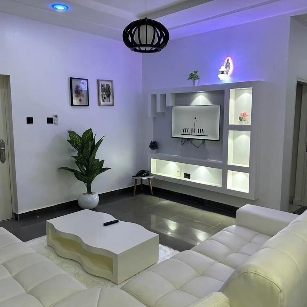 Rock Towers Apartment