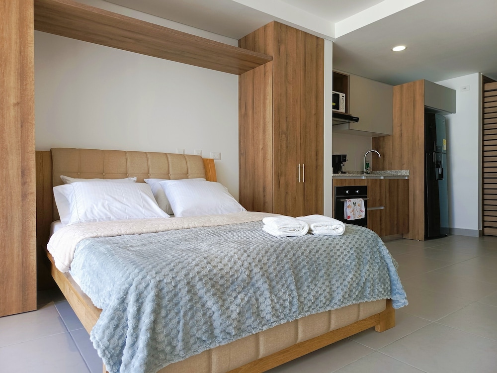 Apartasuites Ambar Roca - Rodadero