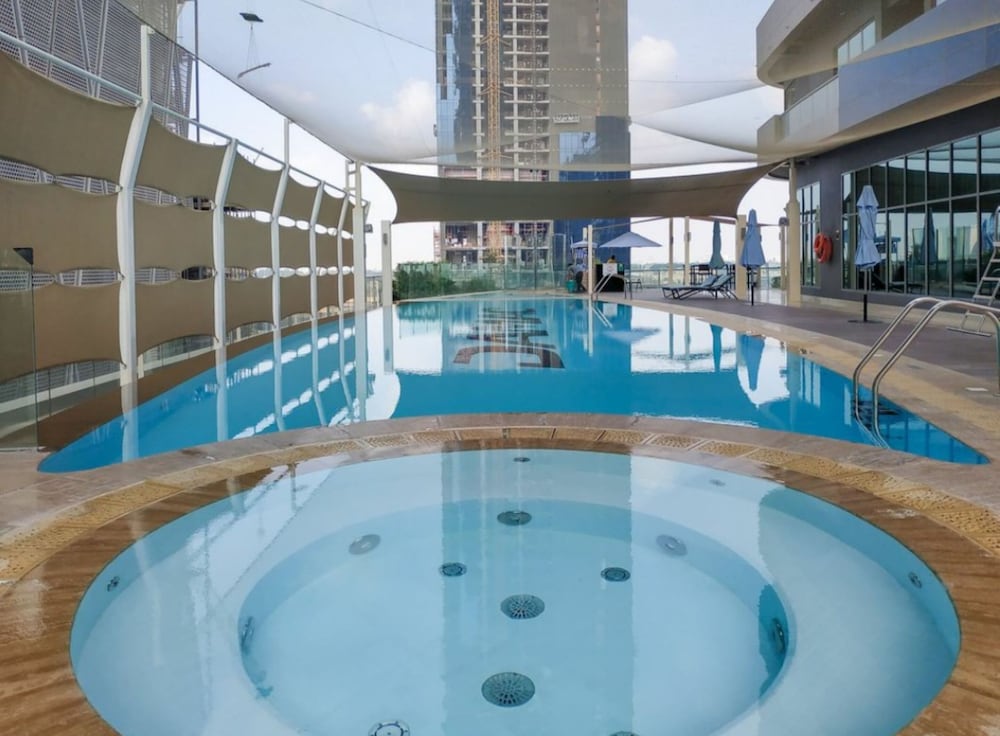 OSKENA Vacation Homes - Damac maison Dubai Mall Street