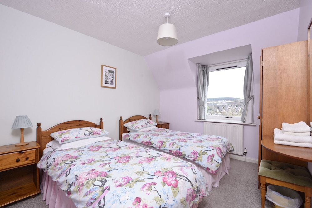 14 Tweed Cottage view 3
