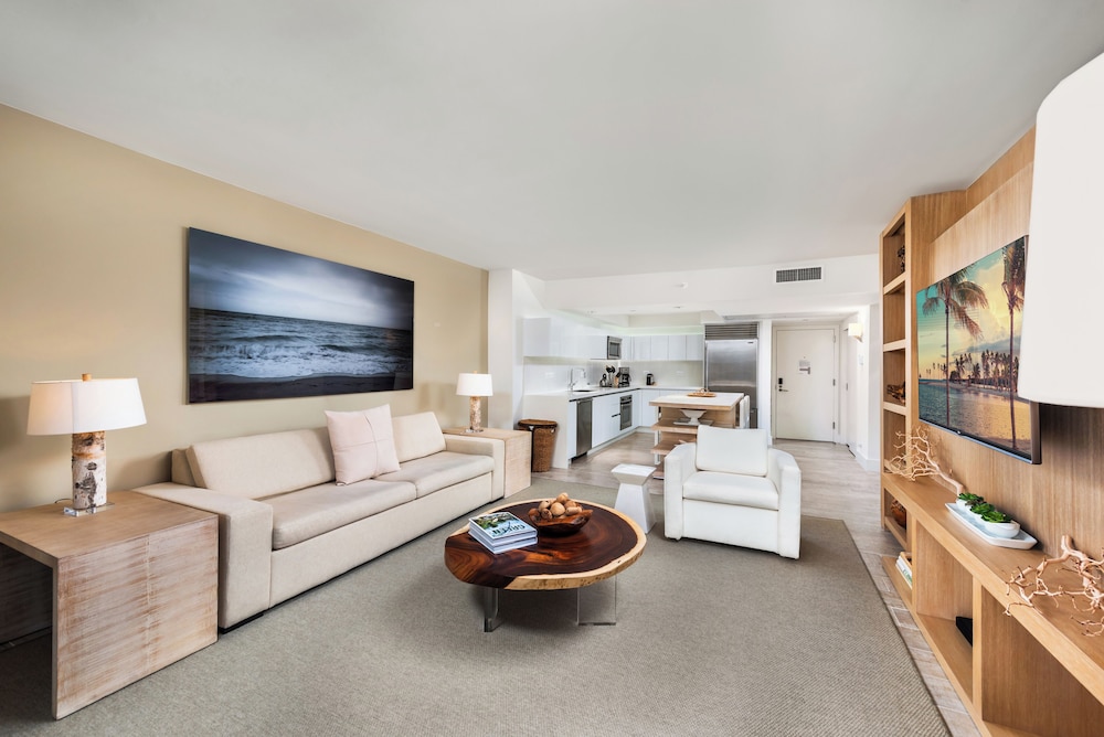 Luxury Vacation Rentals at 1 Hotel & Homes by LRMB