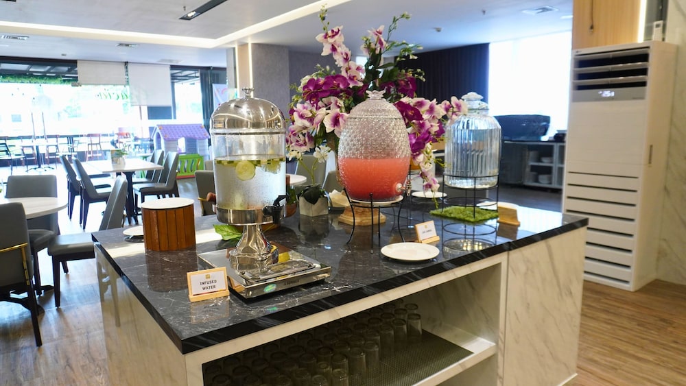 Grand Abe Hotel