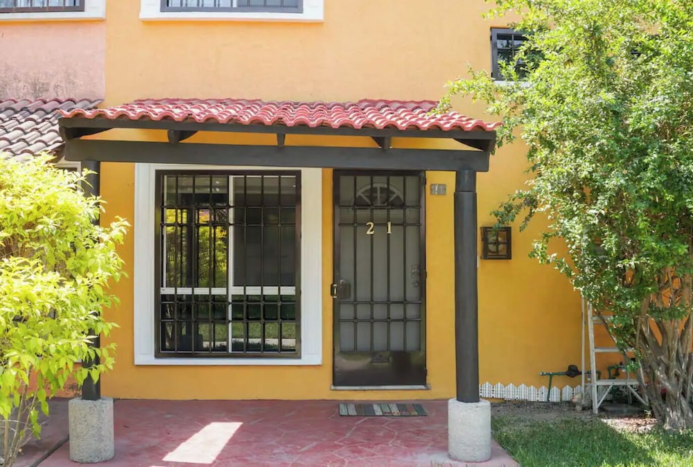 Morelos Relax House with Pool view 2