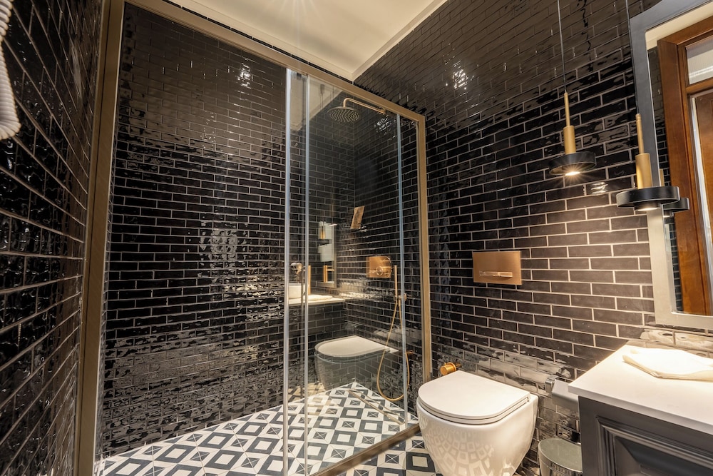 Belmondo Süitler - Image 15