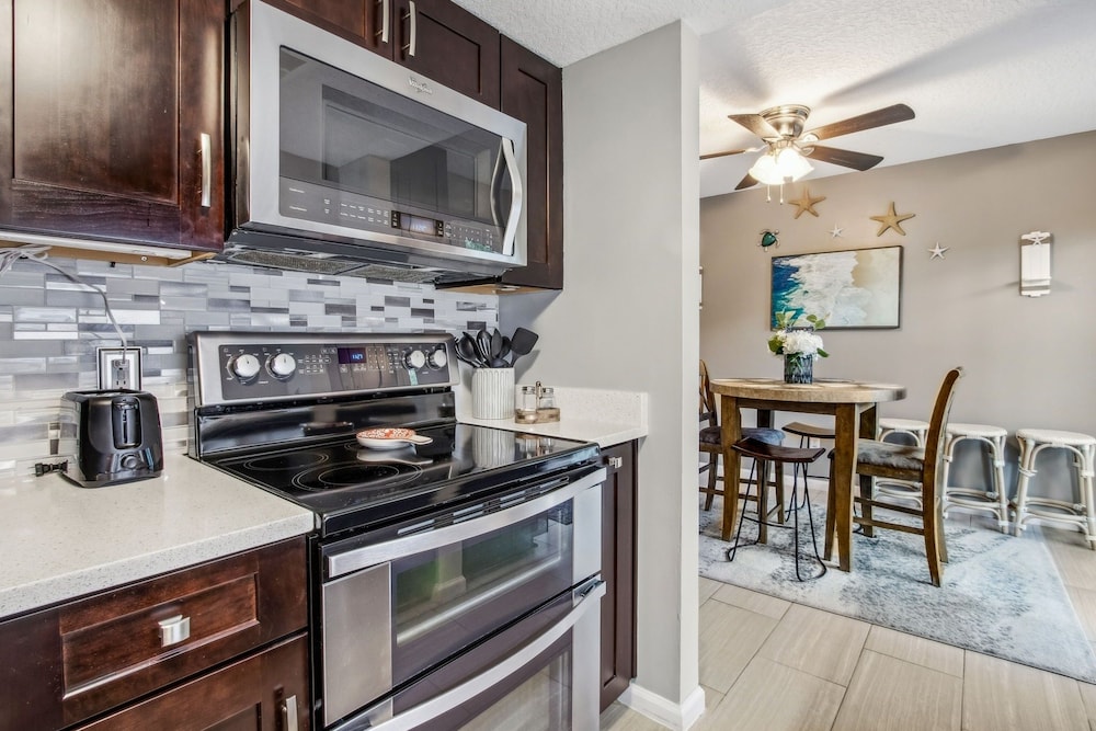 Fernandina Shores 6355 2 Bedroom Condo