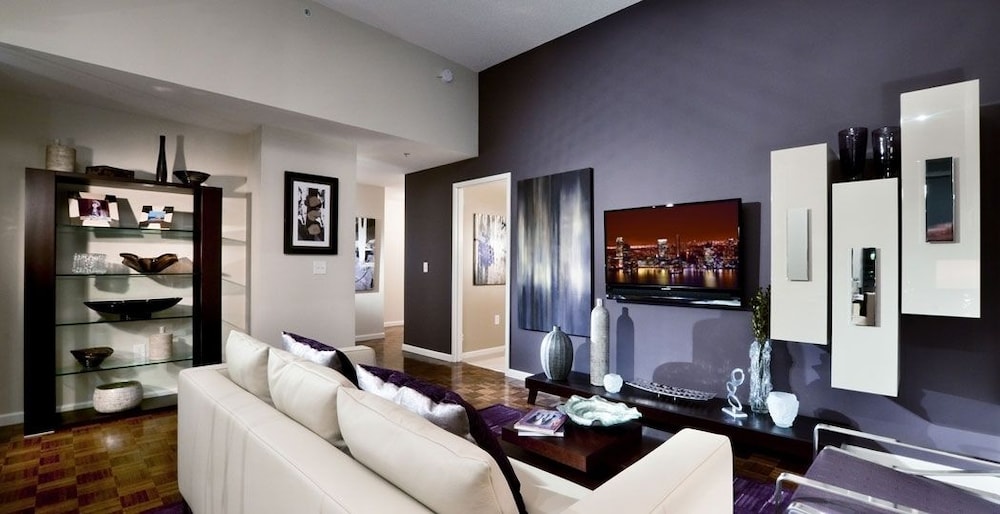 Luxy Suites Washington