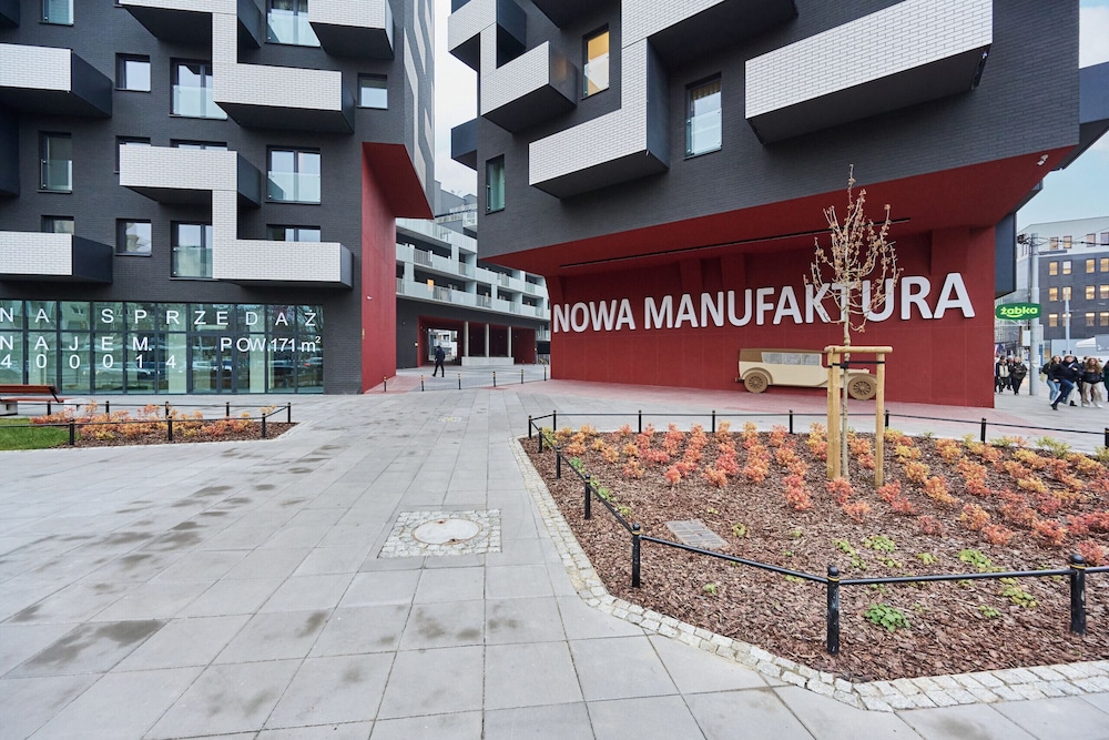 Wrocław Nowa Manufaktura Apartments view 3