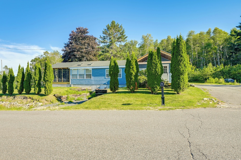 Bayfront Steuben Home w/ Screened Porch & Fire Pit view 5