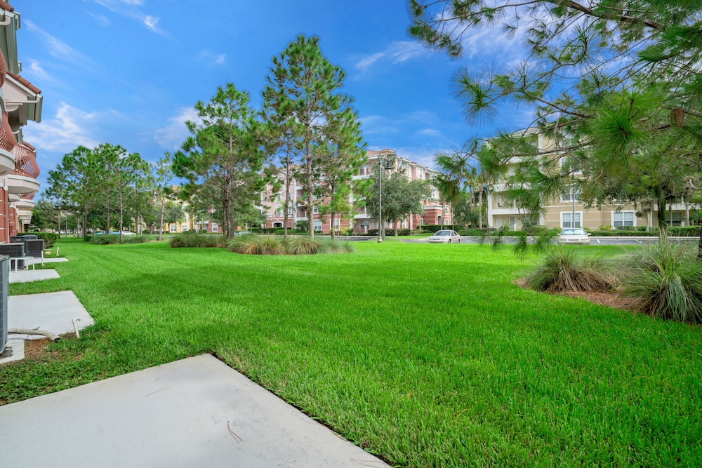 Perfect Orlando Home! Cozy and Contemporary 3bd/3.5ba Town Home - #3vc013