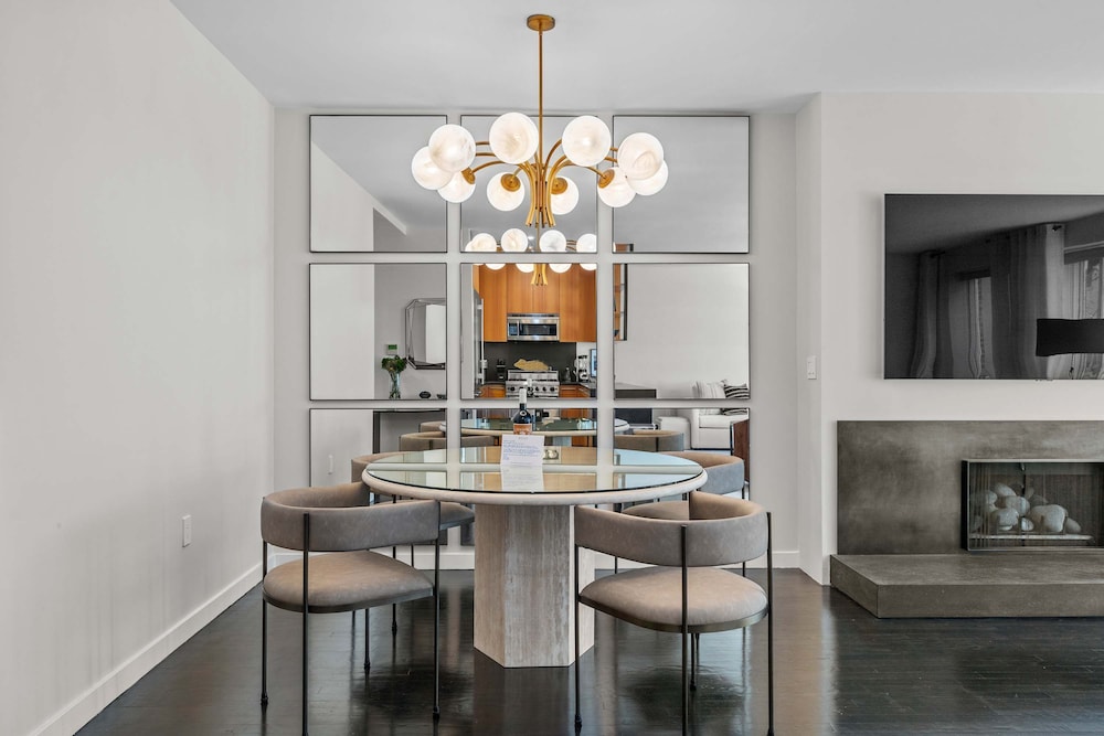 Prince by Rove Travel 2BR Soho Condo w Terrace