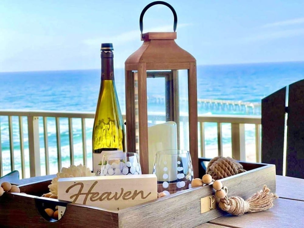 Fall Escape Ocean View Retreat Heated Pool Hot Tub
