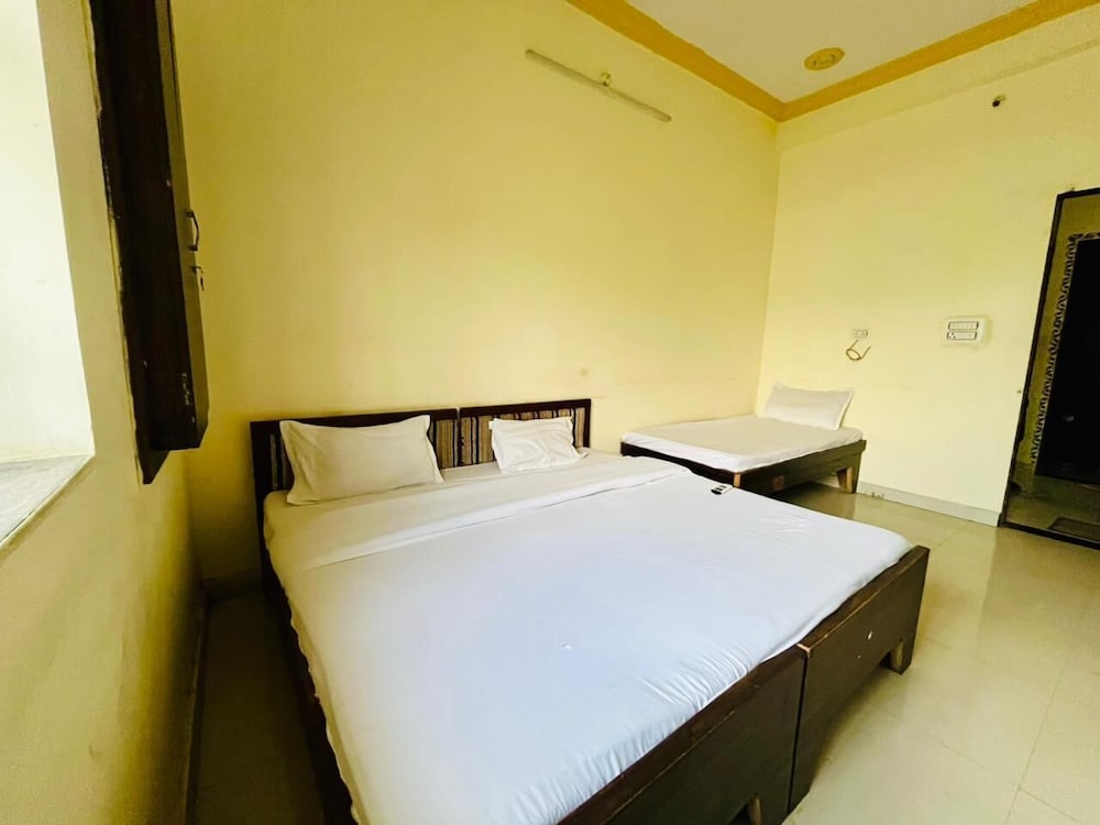RV Stay Pushkar