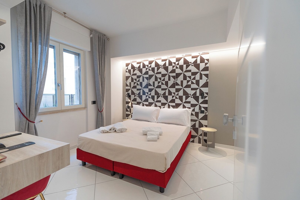 Maiori Suites