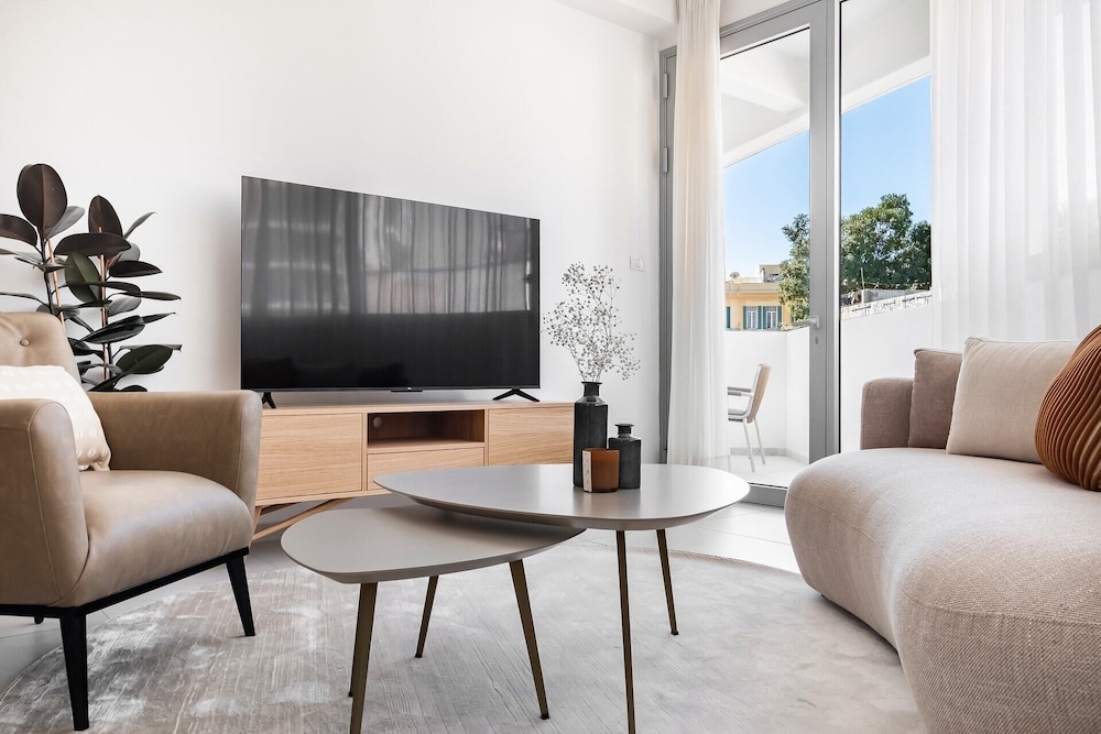 KG4 LUX Apartments