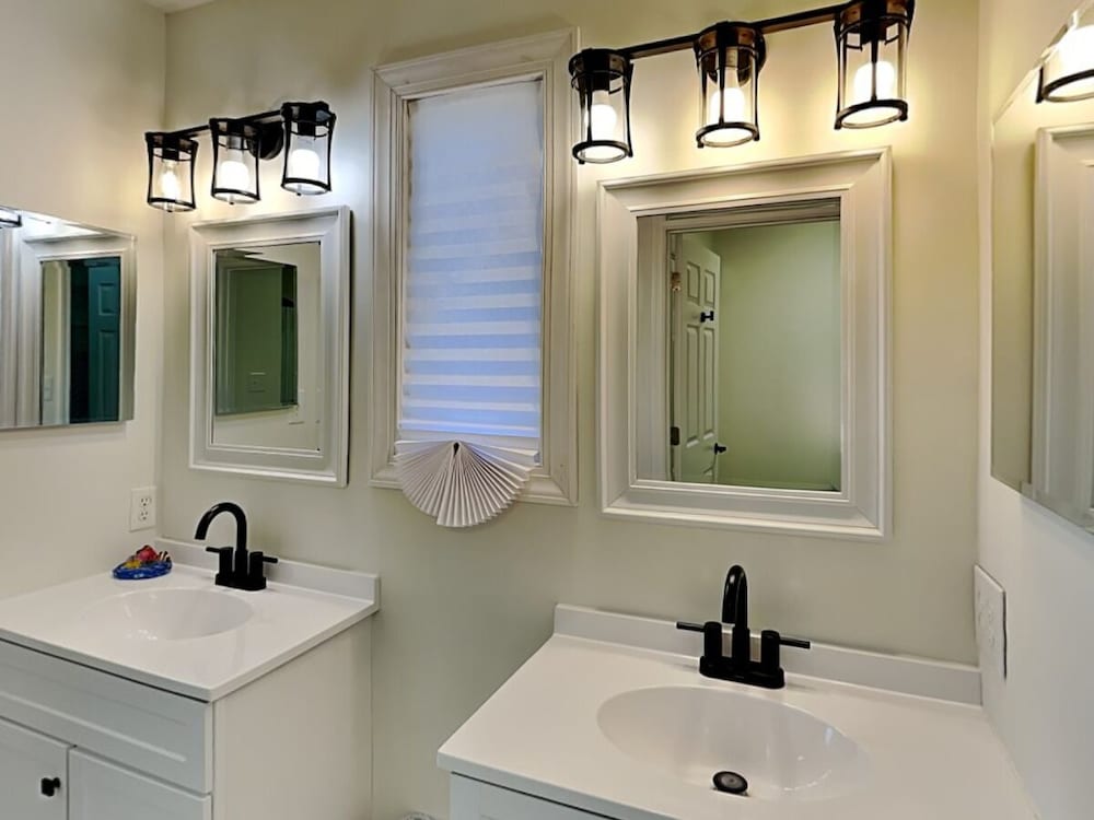 Sunset Retreat by Topsail Realty