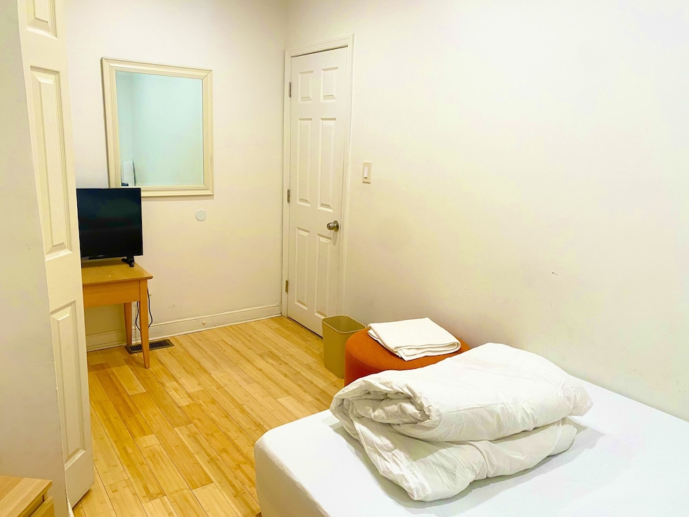 Hostel rooms