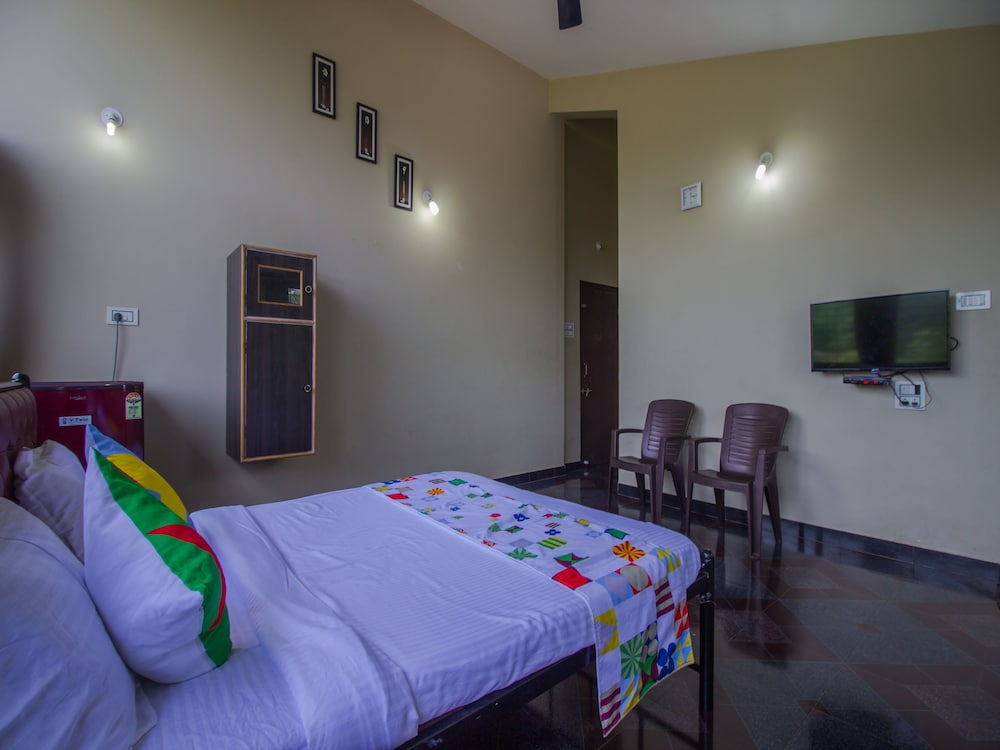 OYO 16412 Home Cozy Studio Parra