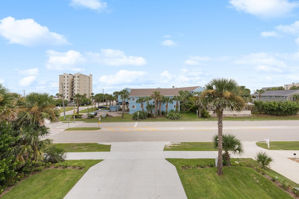 Flip Flop Living NSB