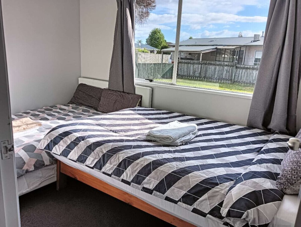 3 Bedroom House at 95 Aquirus Drive