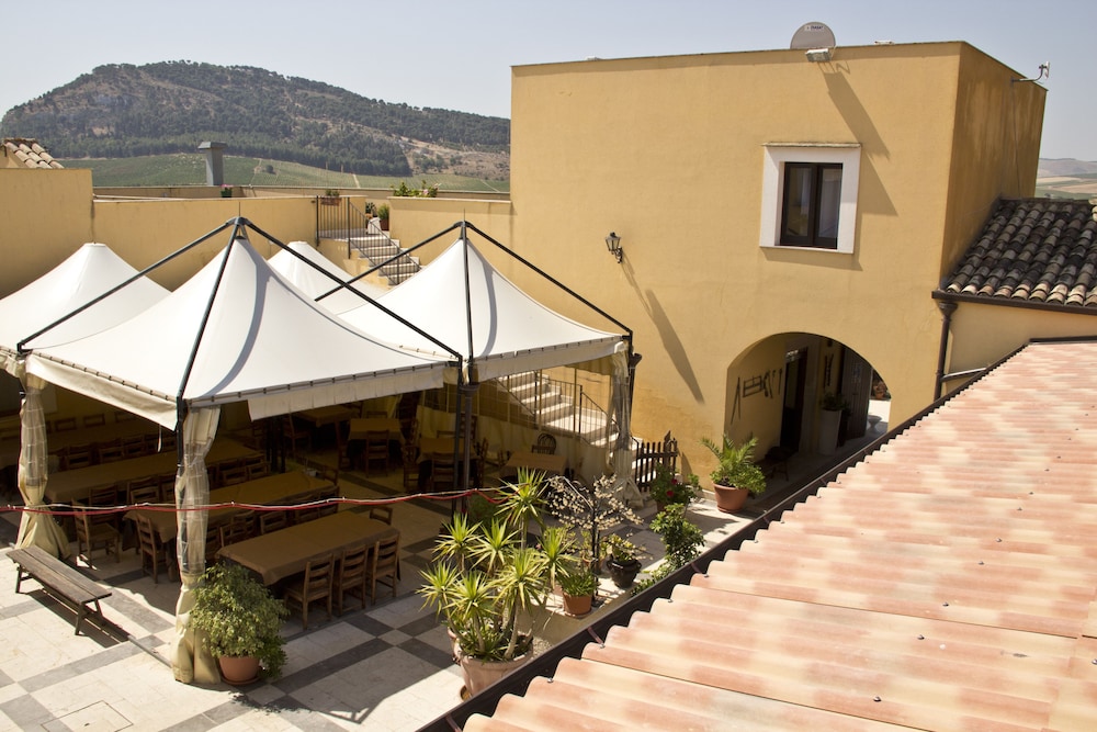 Agriturismo Baglio Pocoroba