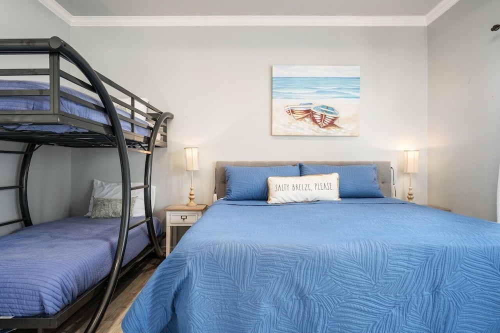 Big Chill 2 Bedroom Home