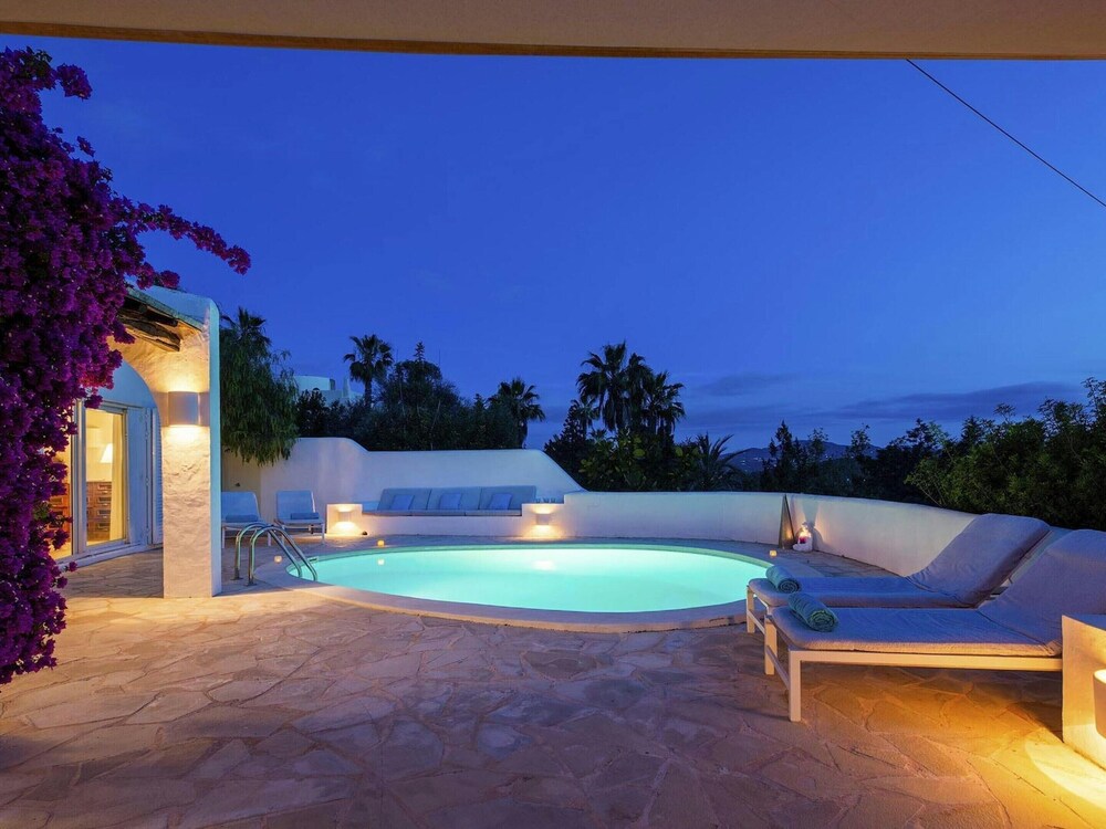 Holiday Home With Outdoor Barbecque