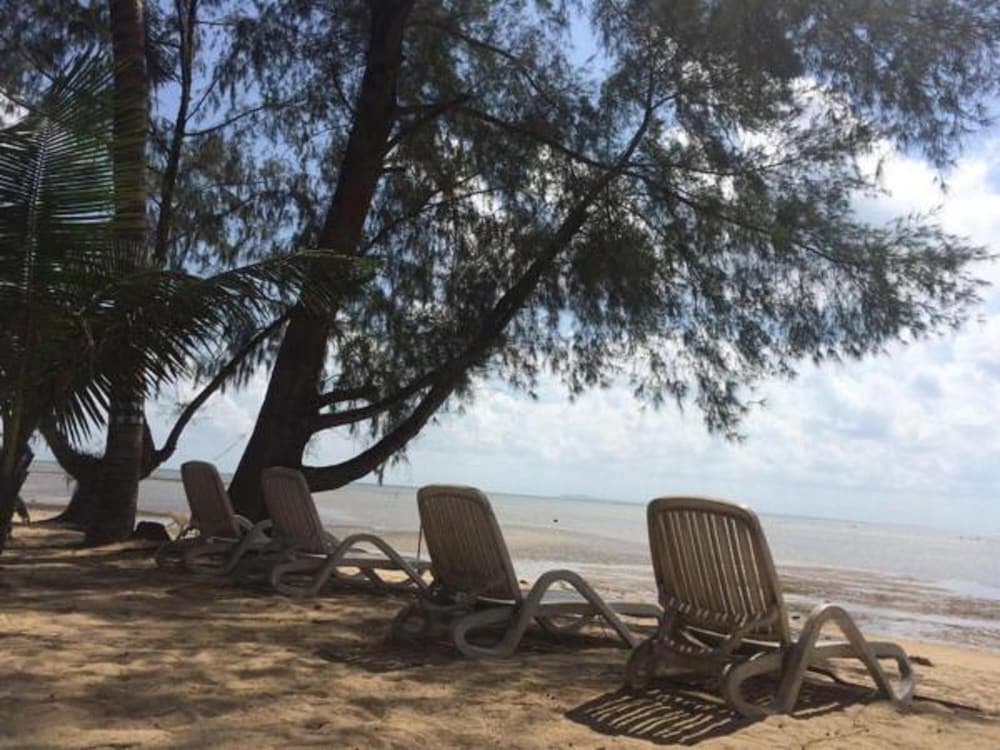 New Marjoly Beach & Resort