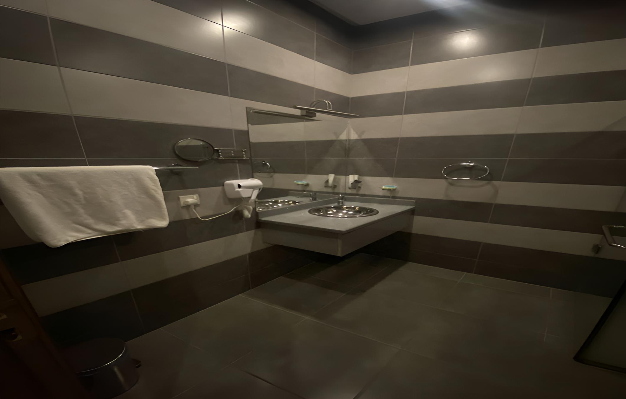 180 Degrees Hotel Almalqa