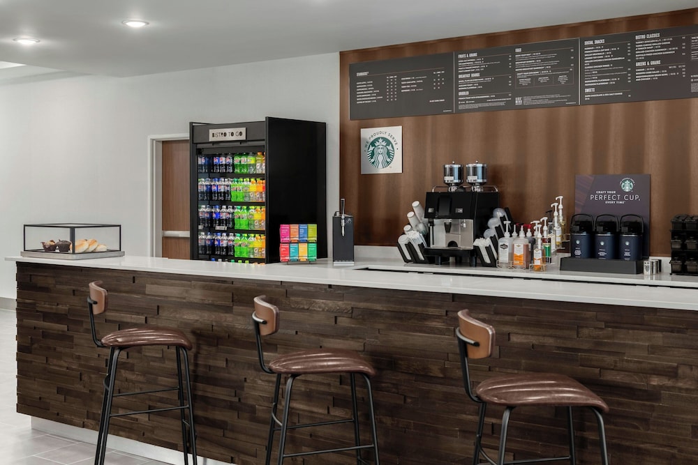 Courtyard By Marriott Sherman