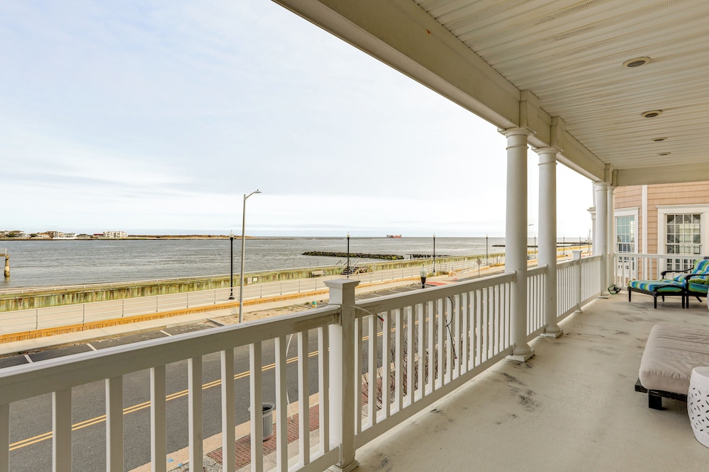Steps to Shore: Spacious Atlantic City Retreat!
