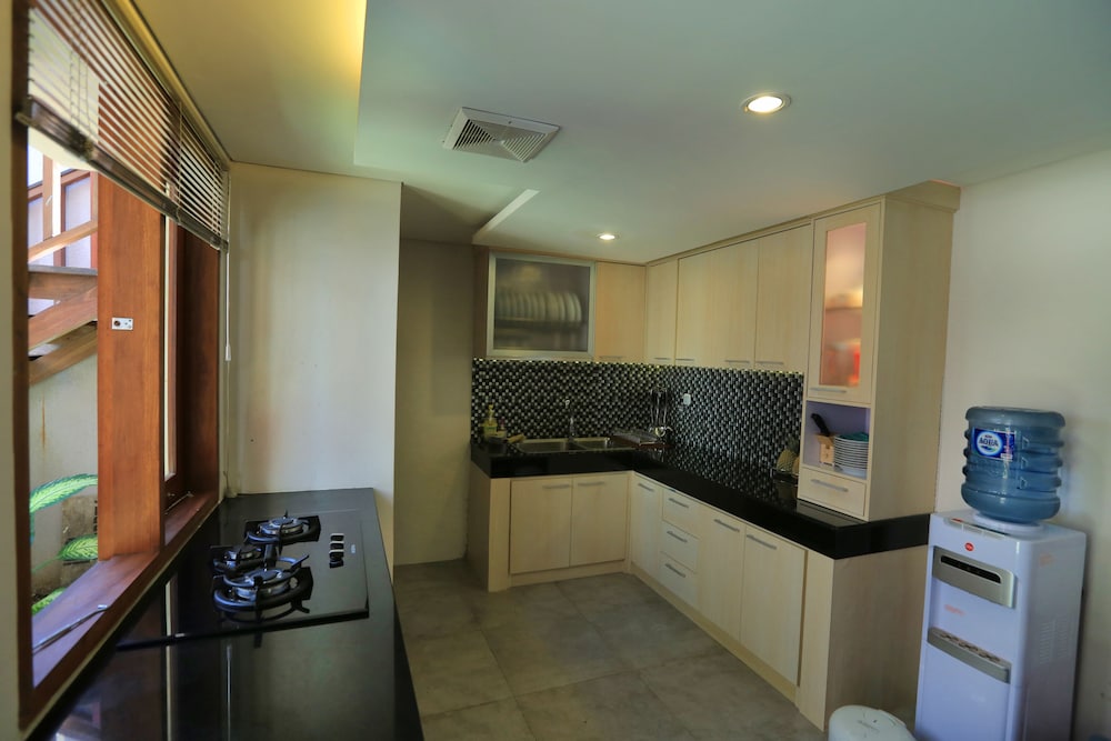 Raja Woods Villa