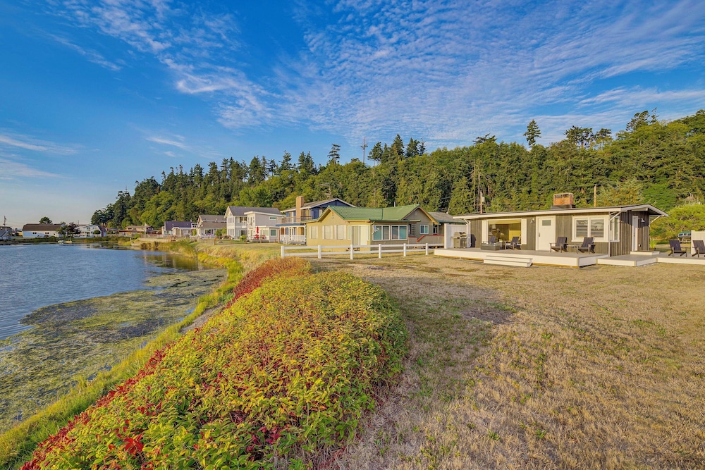 Beach Access, Deck: Waterfront Whidbey Island Home