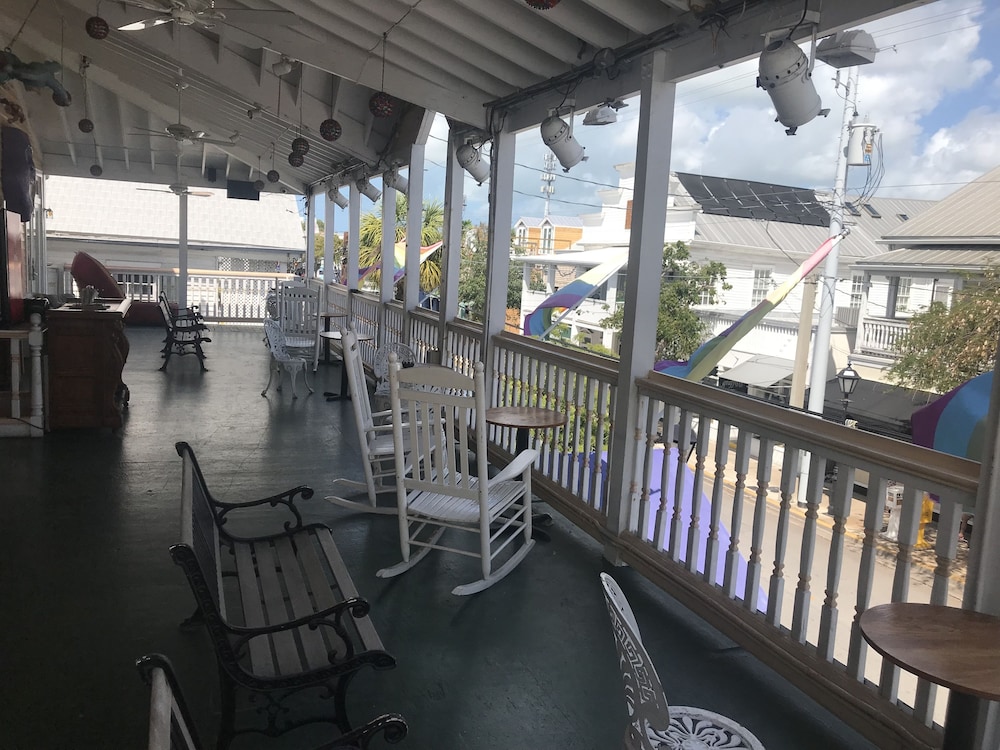New Orleans House - Gay Men Adult Resort