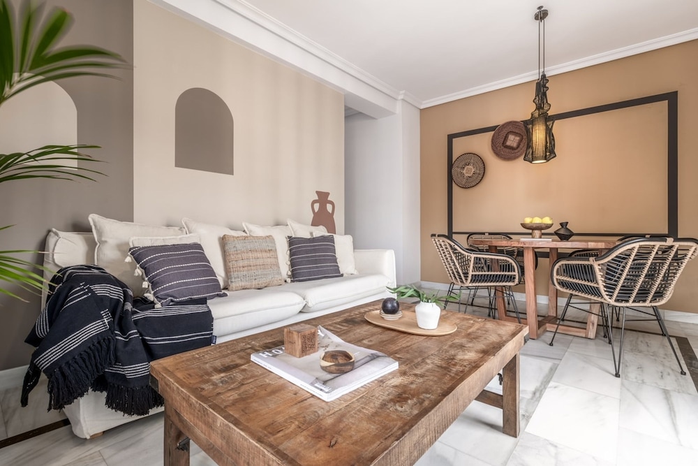 Sahara - 2 Bedrooms and Terrace in Goya