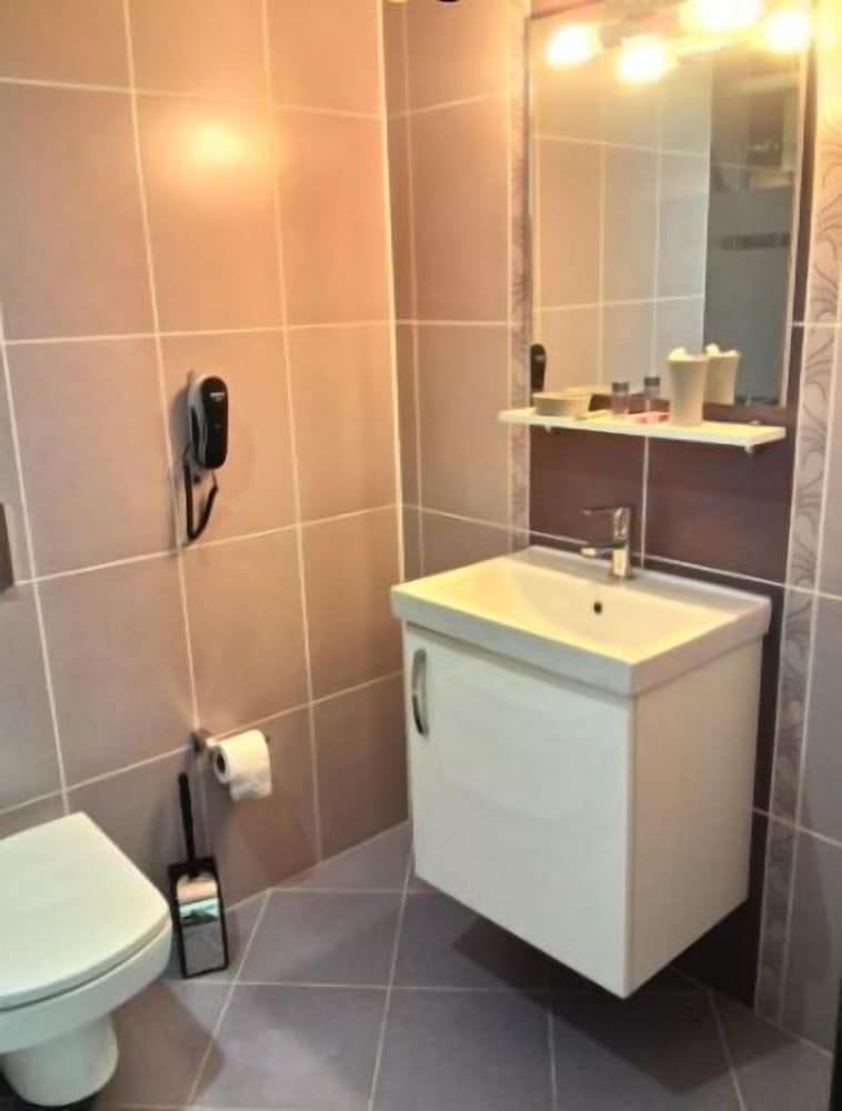 Guney Adana Otel - Image 14