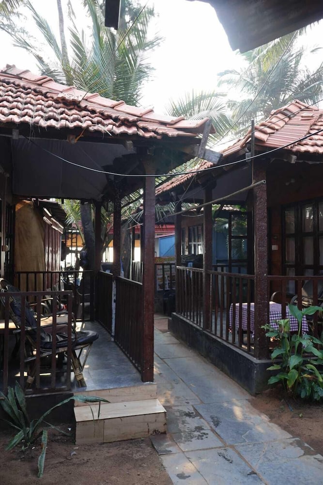 Nirvana Beach Cottages