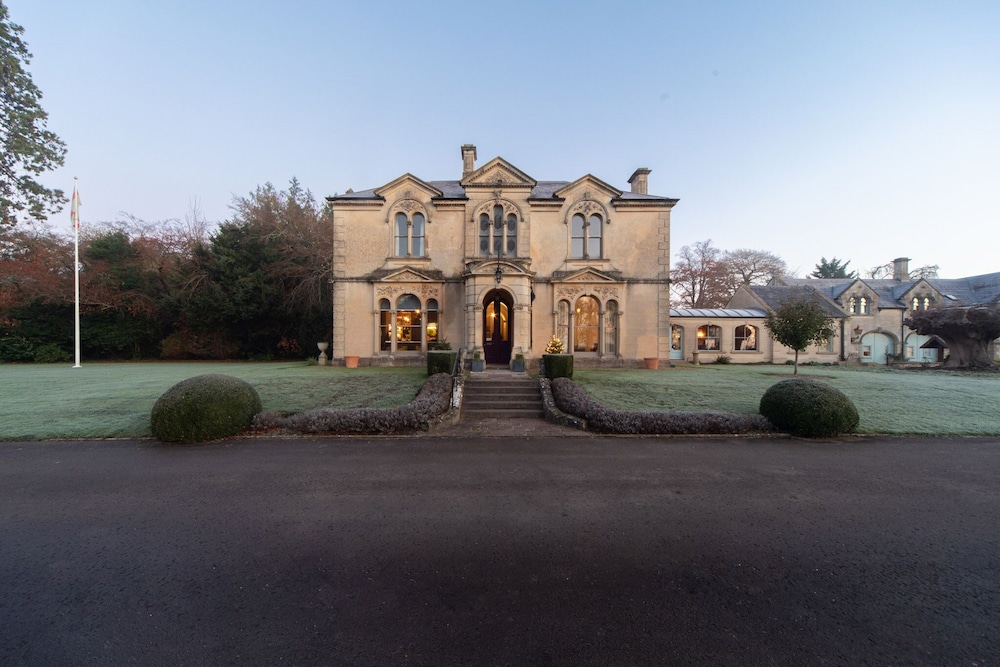 Melksham Vacations - Beechfield House Hotel - Property Image 3