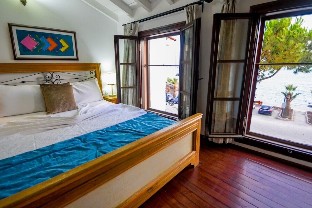 Aliye Hanım - Image 30