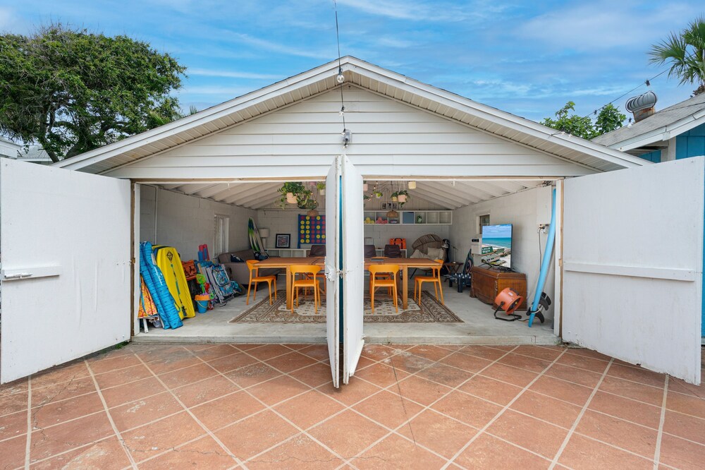 The CrabTrap at Flagler Beach by Distinctive Beach Rentals