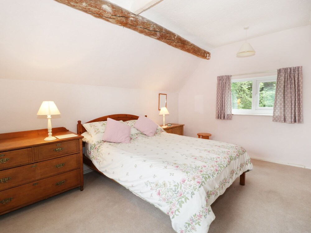 Shepherds Cottage view 3