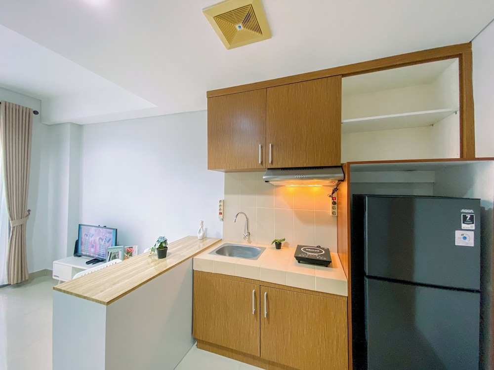 Best and Cozy 2BR Apartment Royal Olive Residence