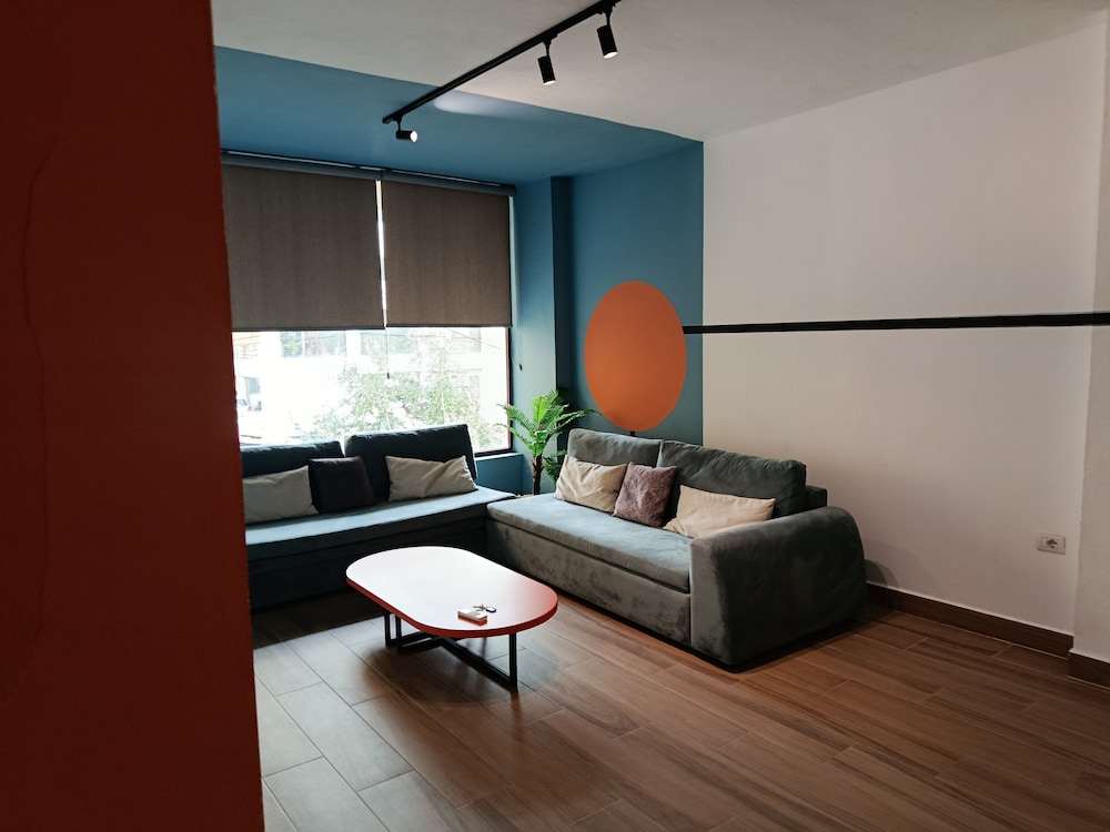Nolo Rooms and Suites