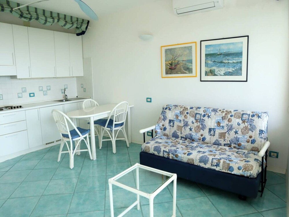 Very Nice Studio With Seaview Terrace Close to the Beach view 5