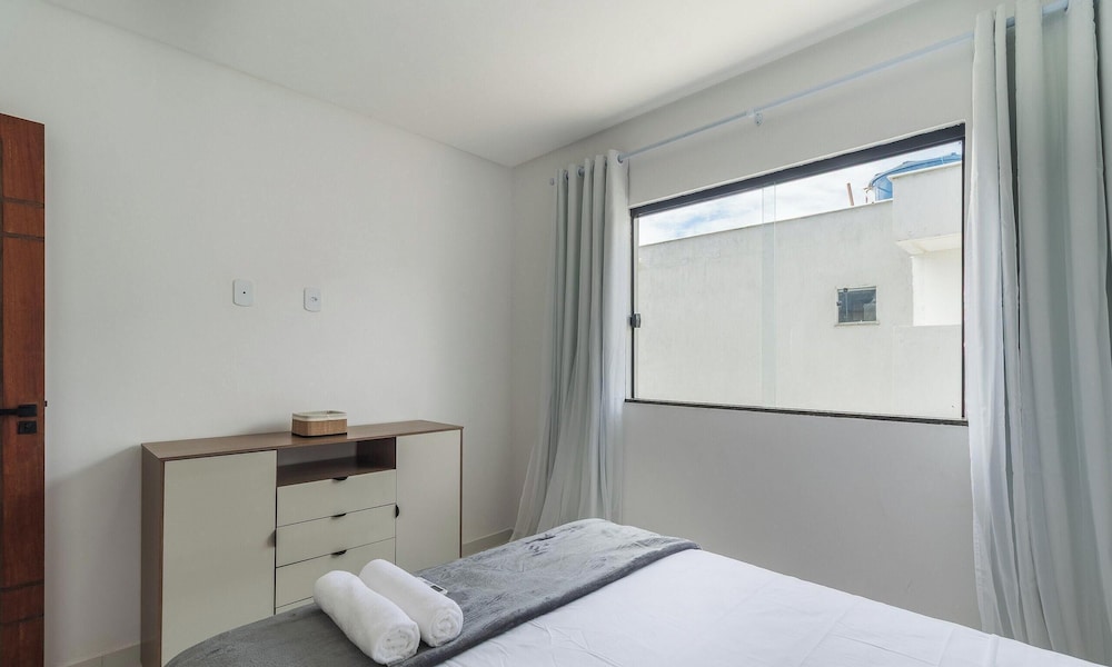 House 2 Bedrooms in Porto-ba Rlr0008