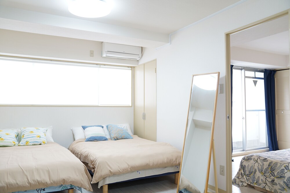 Metro Daikoku Apartment